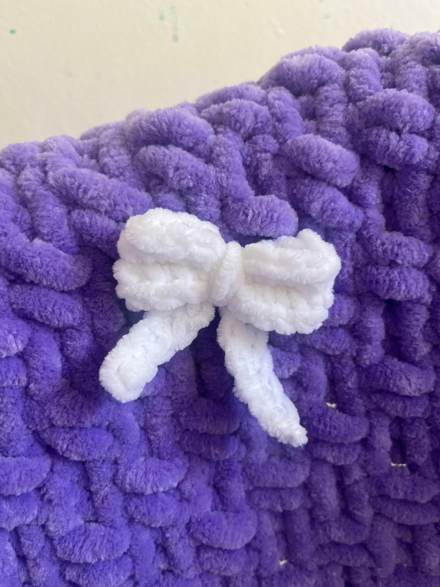 Knitted Chenille Baby Blanket with Bows + Matching Snuggle Square | Soft Baby Blanket Gift Set