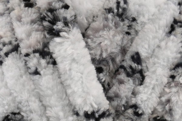 Snuggle Square - Grey Print