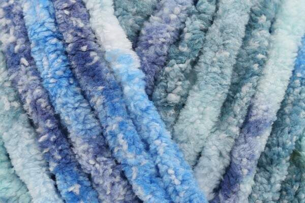 Squishy Hugs Toddler Blanket