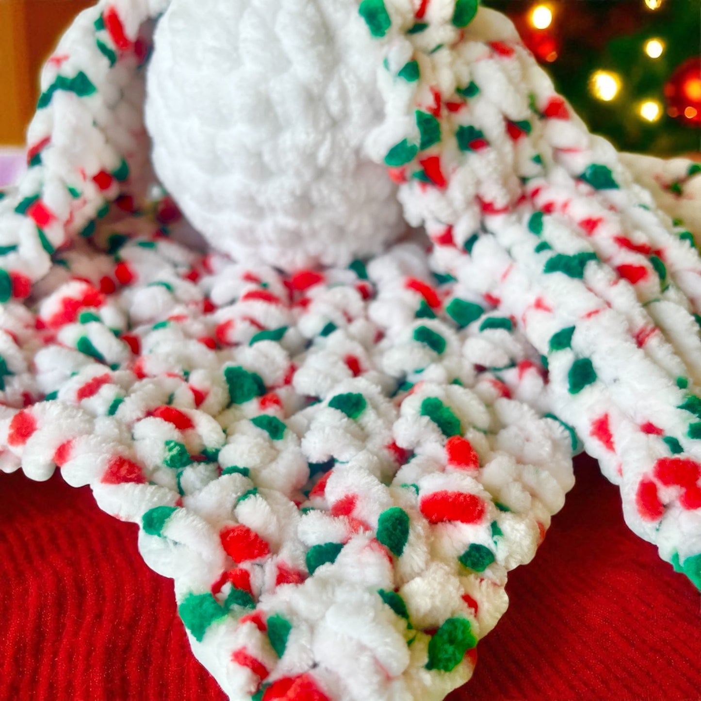 Christmas Snuggle Bunny – Festive Chenille Plush Comforter for Babies