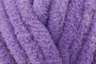 Lavender chenille toddler blanket, hand-knitted in a medium purple hue—ideal for toddler girls’ bedding, naps, or travel comfort.