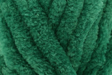 Load image into Gallery viewer, Toddler/Child Blanket - Super Chunky Chenille
