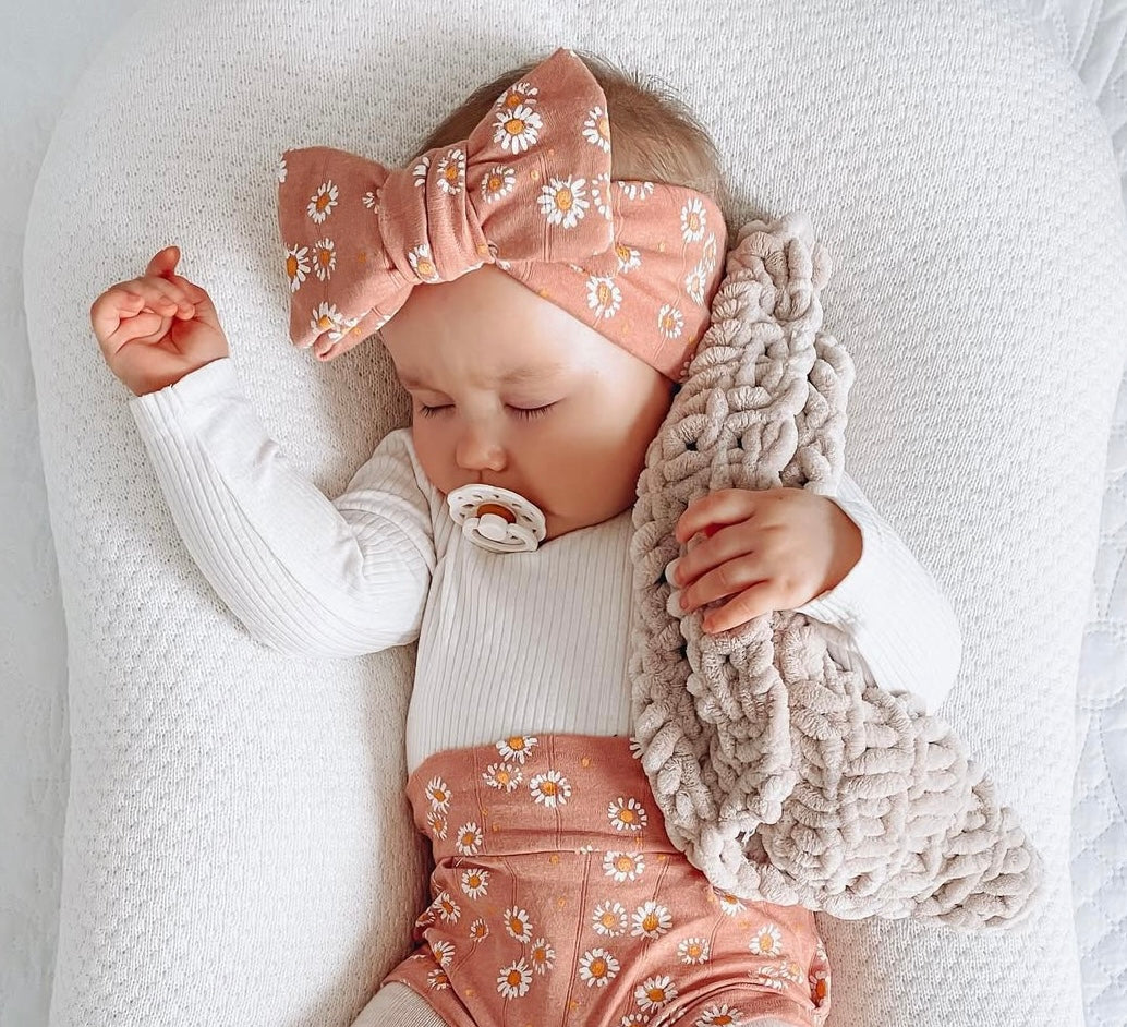 Handmade Chenille Baby Comforter – Soft Comfort Square | SnugaBug