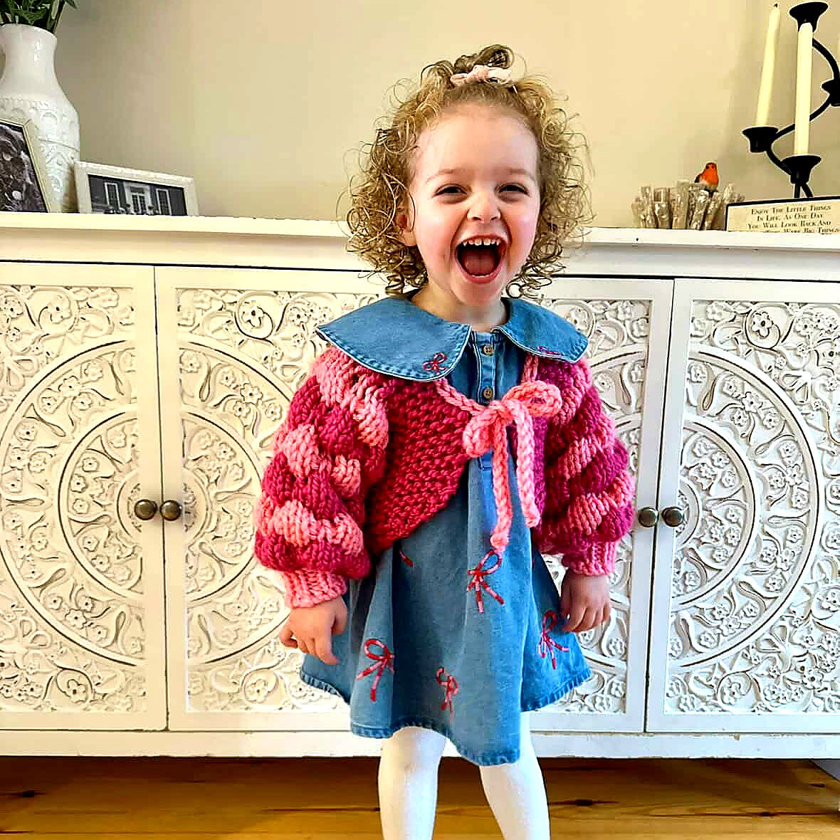 Two Colour Bubble Sleeve Baby Cardigan Knitting Pattern (0–5 Years)