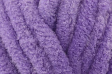 Load image into Gallery viewer, Toddler/Child Blanket - Super Chunky Chenille
